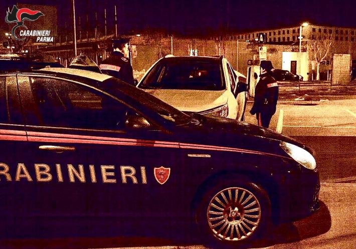 Rubano un'auto in via Cremonese ma  vengono bloccati a Colorno: dentro l'auto trovati arnesi da scasso. Due stranieri denunciati