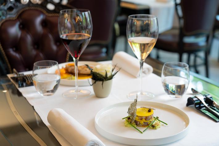 Grand Hotel di Parma: eleganza, ospitalit&agrave; e sapori unici nel cuore del centro storico