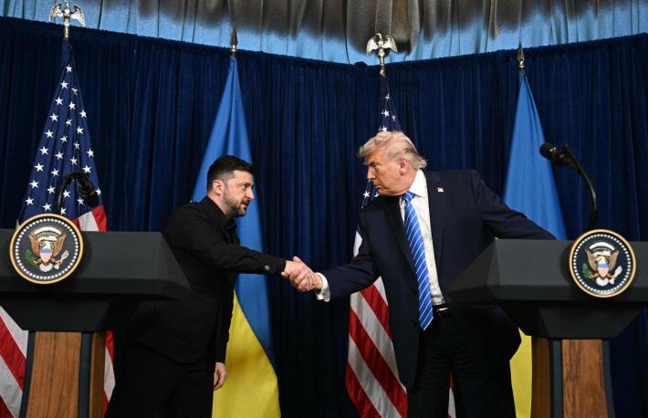 Zelensky e l'Europa frenano Trump e isolano Putin 