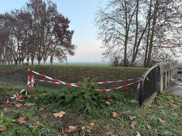 Trovata una bomba a mano a Frassinara: intervengono gli artificieri 