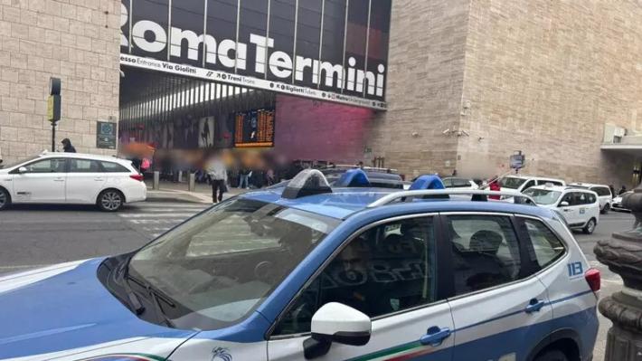 Aggressioni in zona Termini a Roma, 57enne in fin di vita