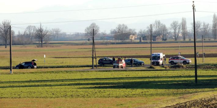 Scontro auto-furgone a Ragazzola, ferito un bambino