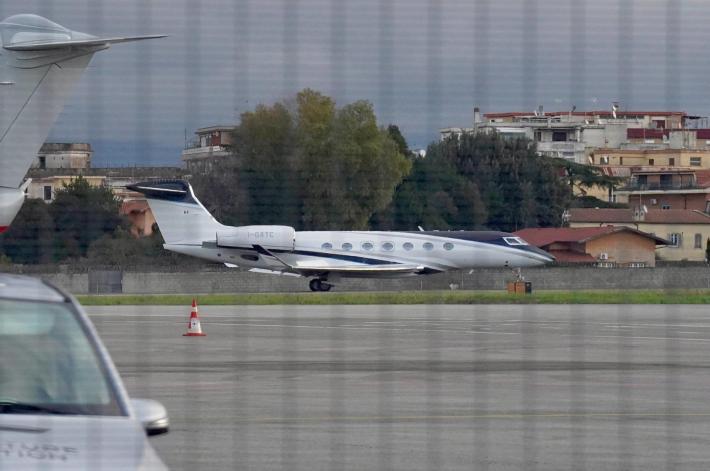 Atterrato a Ciampino l'aereo con Trentini e Burl&ograve;