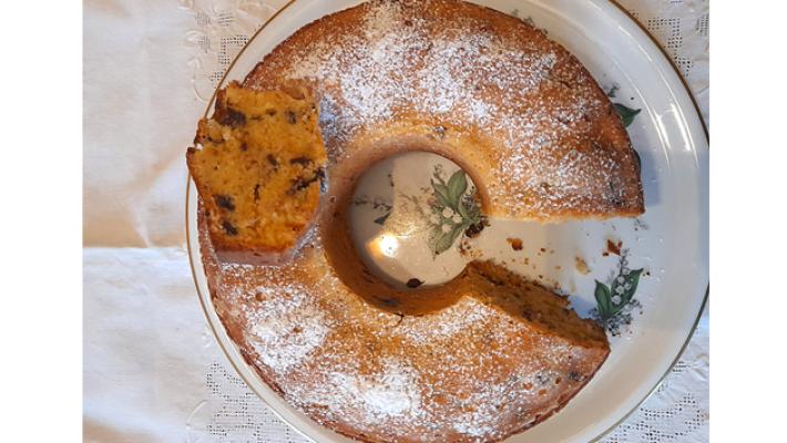 Ciambellone banane e cioccolato 