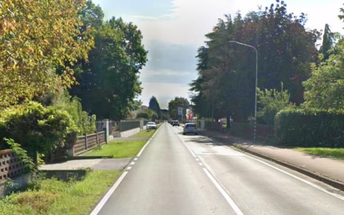 Scontro auto-bici a Mondicelli: una 64enne al pronto soccorso