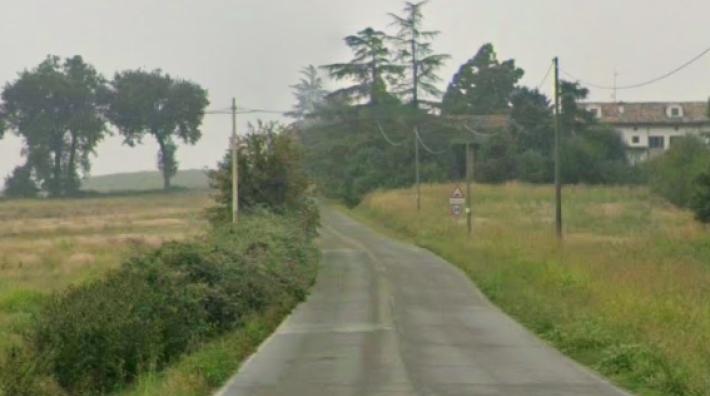 Un pentolino prende fuoco: due donne intossicate ricoverate a Vaio