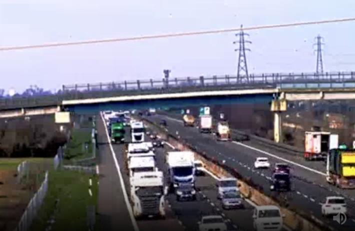 Incidente in autostrada a Roncopascolo: code in direzione Milano