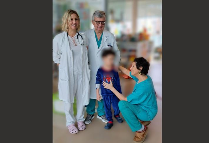  Inala arachidi e rischia di soffocare, bimbo di 6 anni salvato al Maggiore di Parma
