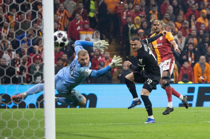 Pesante sconfitta per la Juventus: il Galatasaray vince 5-2 