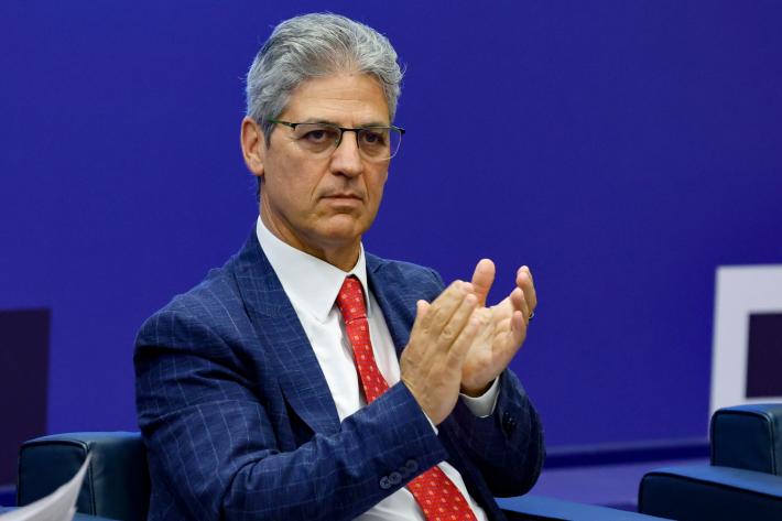 Il direttore di Rai Sport Paolo Petrecca rimette il mandato 