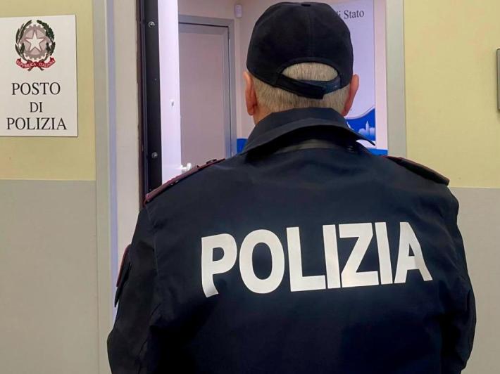 Violenza al pronto soccorso: minaccia il personale con le forbici, denunciato 