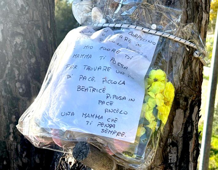Bimba morta: sul suo corpo l'impronta parziale di una scarpa