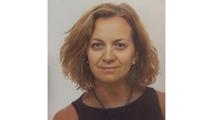 In tanti all'addio a Marzia Manara, aveva 58 anni. Il marito Daniele Archiani: &laquo;Grazie. Era una donna di cuore&raquo;