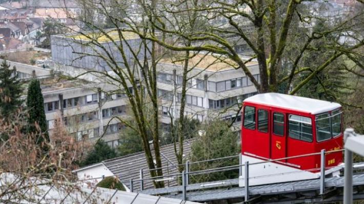 Nuovo video su Crans-Montana: al "Constellation" venivano serviti alcolici ai minorenni 