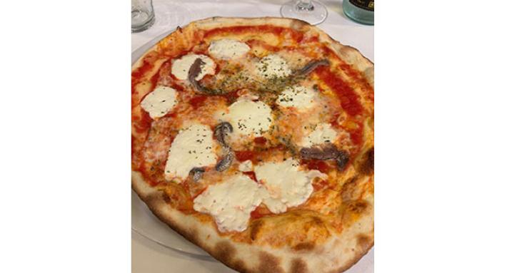 San Mart&eacute;  ristorante pizzeria - Sottile oppure  alta La vecchia scuola  della pizzeria 