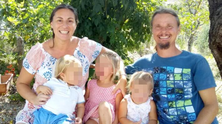 Famiglia nel bosco, il bene e la felicit&agrave; dei figli vengono prima di tutto il resto 