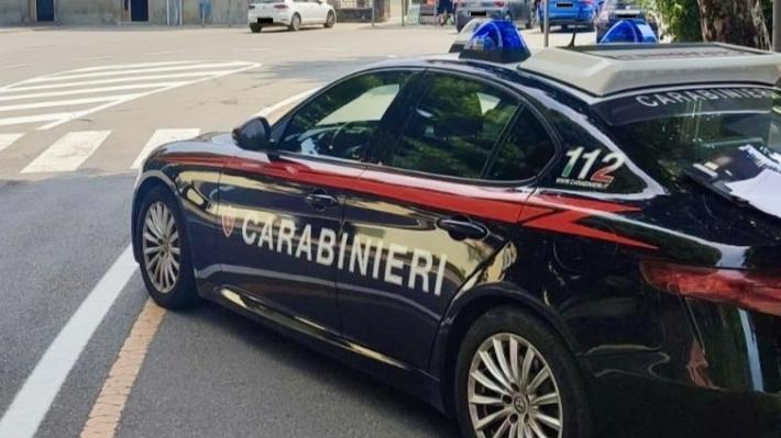 Da Bologna alla Valtaro in treno con un monopattino rubato - tracciato dal gps, viene intercettato dai carabinieri. Denunciato per ricettazione un 32enne straniero 