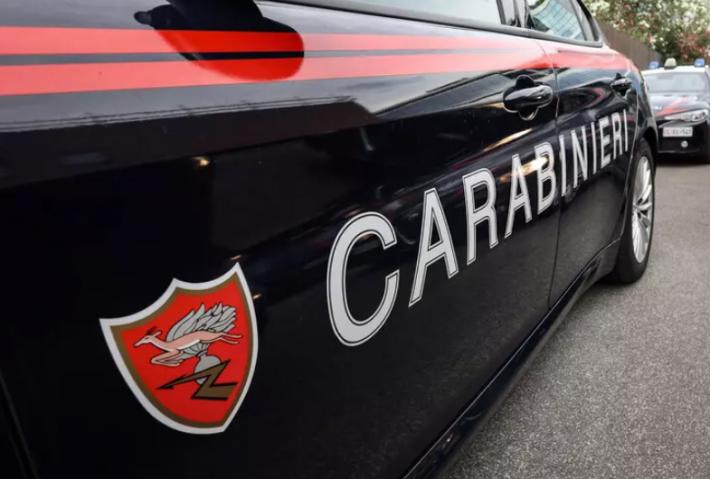 Anziano trovato morto nel Piacentino: arrestati moglie e figlio 