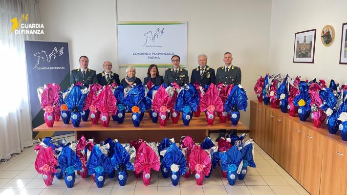 GDF Parma: visita ai piccoli ospiti di tre associazioni per un dono pasquale.