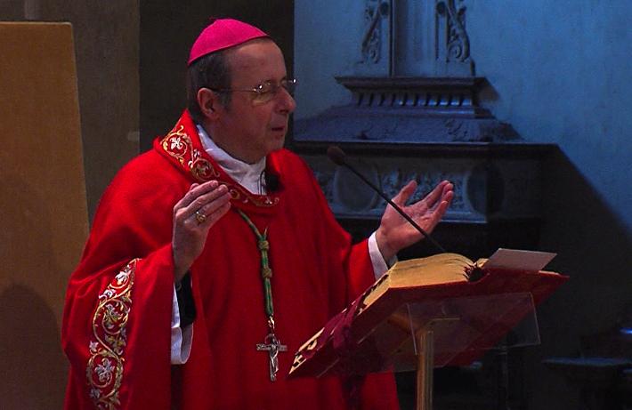 La Pasqua, evento rivoluzionario che qualifica la profezia e la speranza nel conservarne la memoria e viverne la realt&agrave;. Per tutti.