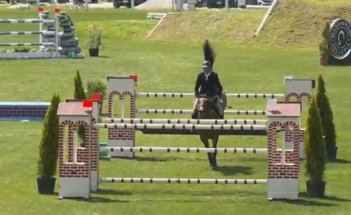 Il parmigiano Giuseppe Rolli &egrave; campione italiano di salto ostacoli