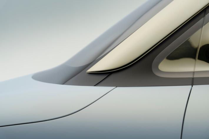 Chi si rivede! Smart rilancia la sua iconica due posti con la Concept #2