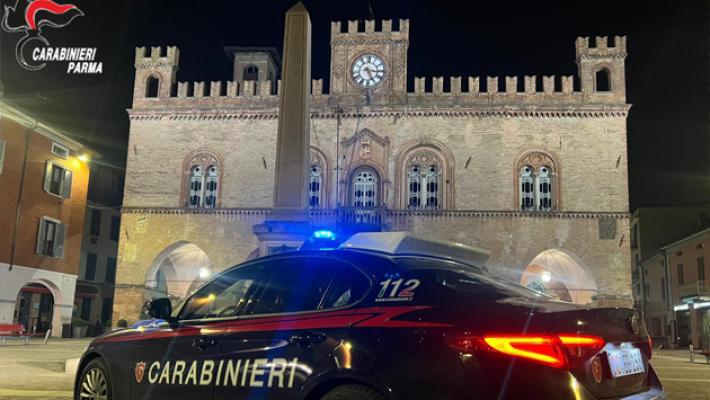 Scuola imbrattata dai &ldquo;writers&rdquo; che se la prendono con un docente. Nei guai due 18enni