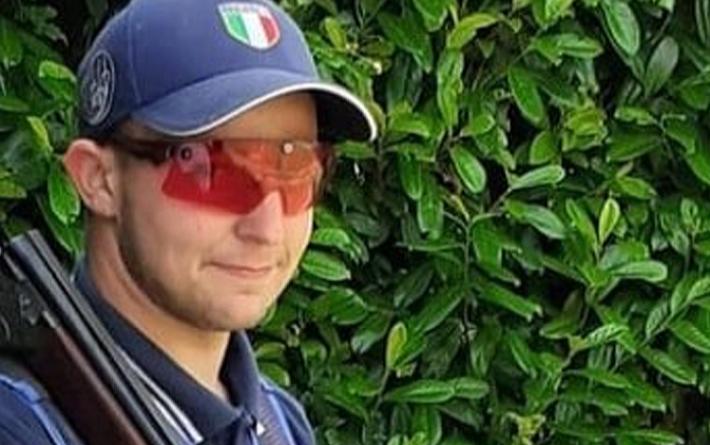 Cade e si spara, morto campione mondale juniores tiro a volo