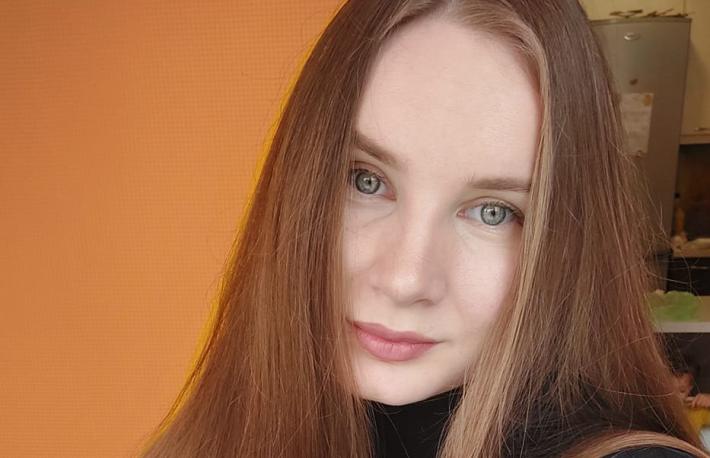  23enne trovata morta in un torrente a Fano, fermato l'ex marito. Uccisa a coltellate, era fuggita dalla guerra in Ucraina