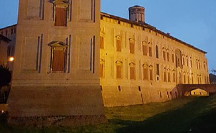 Caro energia, il sindaco di Scandiano "spegne" i monumenti. E non solo...