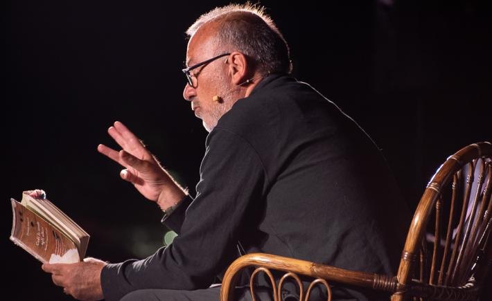 Franco Arminio &laquo;La poesia &egrave; materia, si fa con il corpo&raquo;