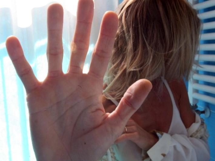 A Modena tre donne sequestrate e violentate, otto arresti