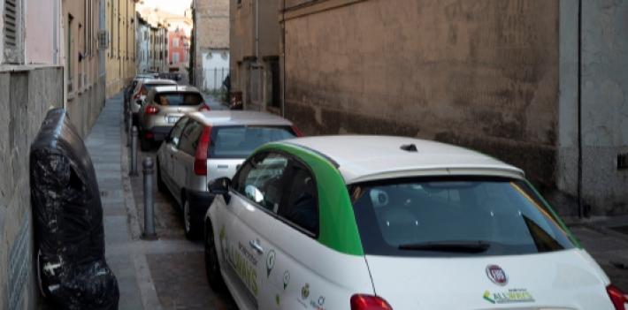 Borgo Gazzola dimenticato. &laquo;Non passa neanche l'ambulanza&raquo;