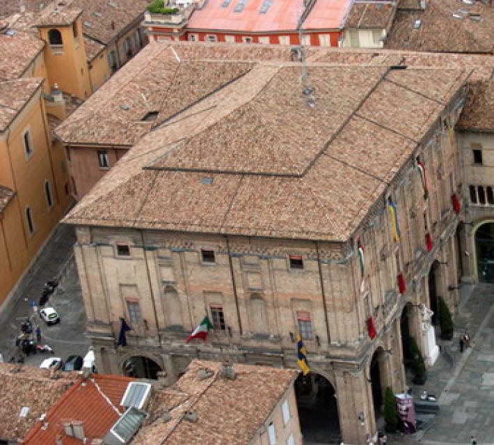 Bollette: dal governo oltre mezzo di milione di euro al Comune di Parma, quasi 1,5 milioni per la provincia