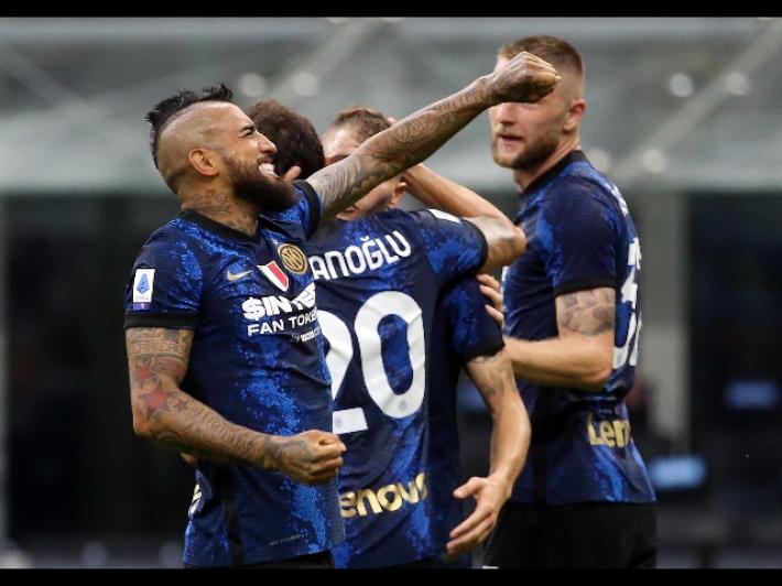 Ladri in casa dell'interista Vidal, bottino ingente