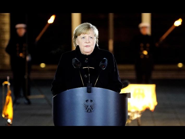 L'addio di Merkel, grazie per la fiducia