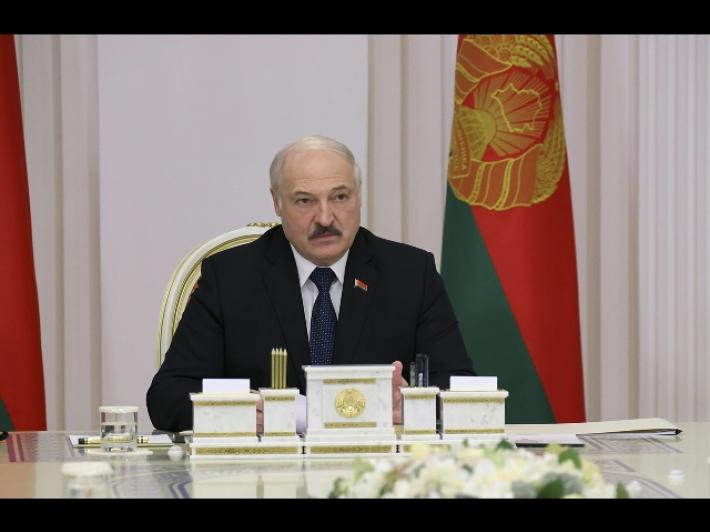 Lukashenko: "Taglieremo il gas all'Europa se saremo costretti"