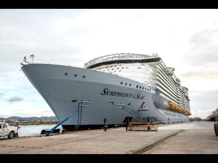 Covid: a Miami 48 positivi su nave crociera pi&ugrave; grande al mondo