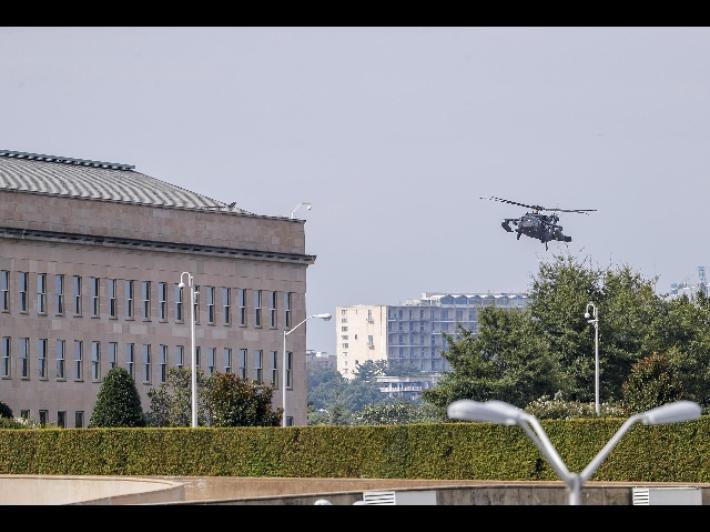 Identificata e arrestata la talpa dei documenti segreti del Pentagono: &egrave; un 21enne della Guardia nazionale 