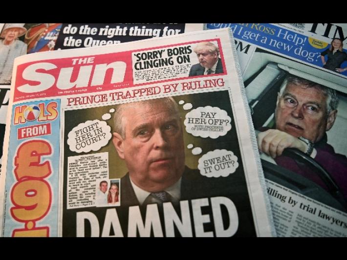 Caso Epstein: il principe Andrea lascia pure lo storico club di golf