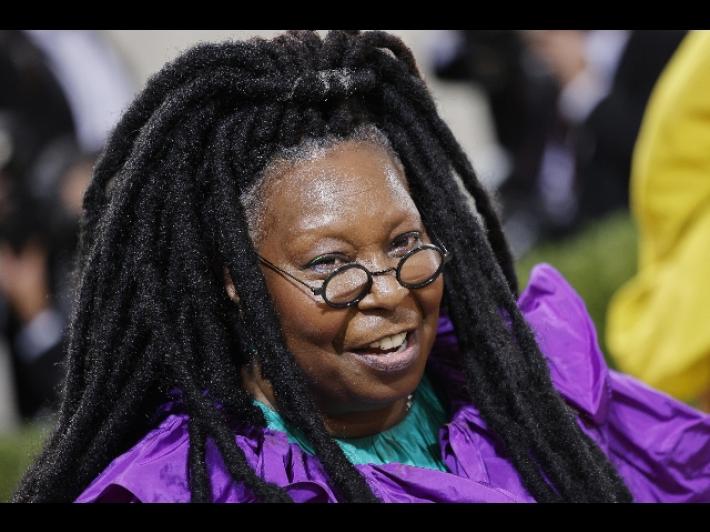 Ammirati, Whoopi Goldberg sar&agrave; in Un posto al sole