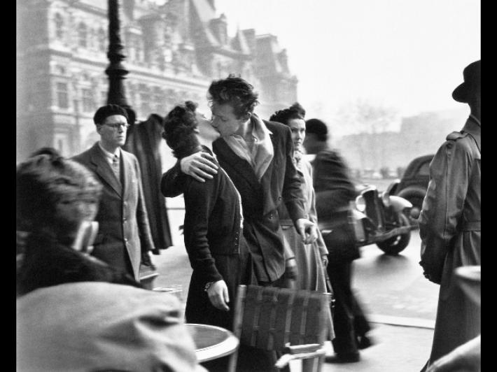 L'amore  &egrave; (anche) una questione chimica: 'scombussola'  il cervello