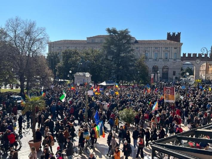 Cisl, servizi di consulenza nelle pratiche burocratiche alle famiglie ucraine: &laquo;C&rsquo;&egrave; motivo di ritenere che anche a Parma numerose famiglie di profughi aventi diritto non siano informate degli aiuti e 