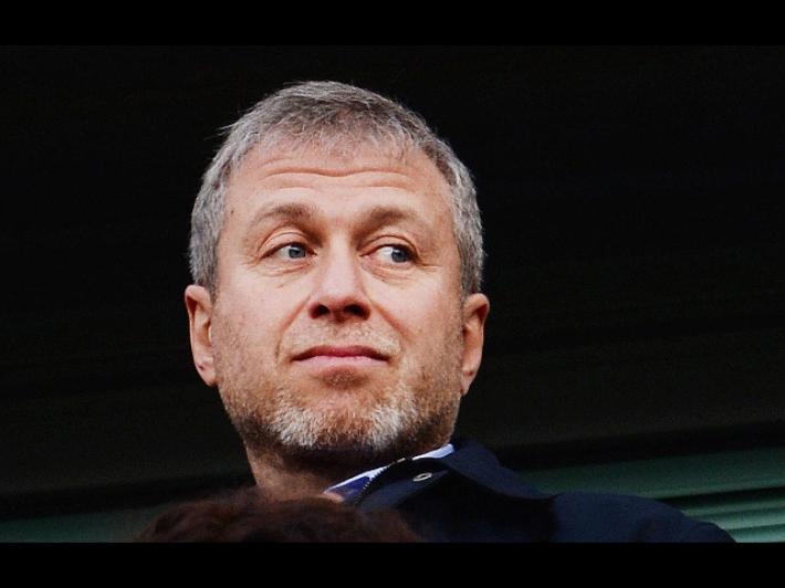 Abramovich chiede fondi agli amici potenti in Usa per restare a galla