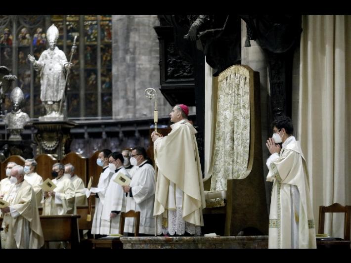 Ucraina: arcivescovo Milano, celebriamo una Pasqua di tenebre