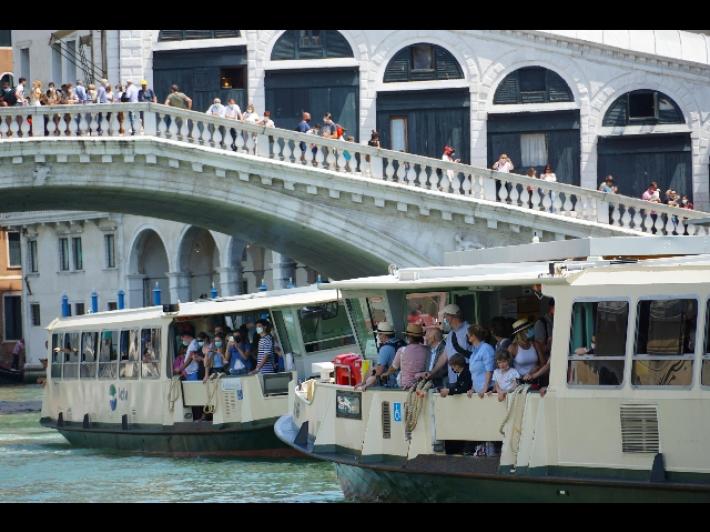 Venezia, torna da oggi il ticket d'ingresso per i turisti