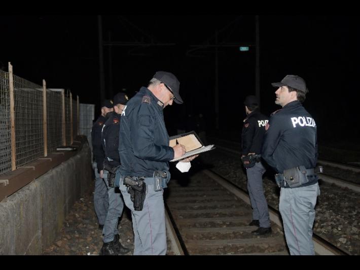 Molestie sessuali a ragazze di 16 anni su treno da Gardaland