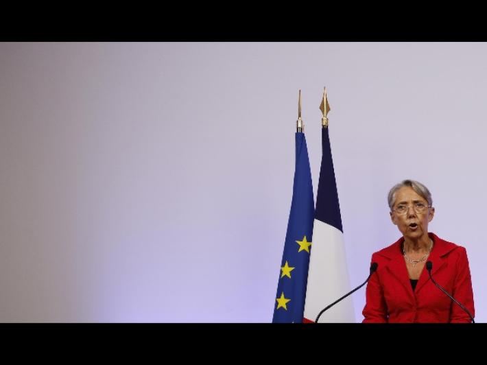 La premier francese: "Saremo attenti al rispetto dei diritti umani e del diritto l&rsquo;aborto in Italia"