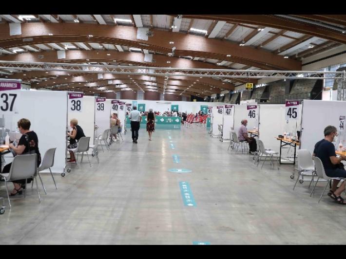 Vaccini:Fvg, gi&agrave; 393 prenotazioni, pi&ugrave; richieste altre fasce