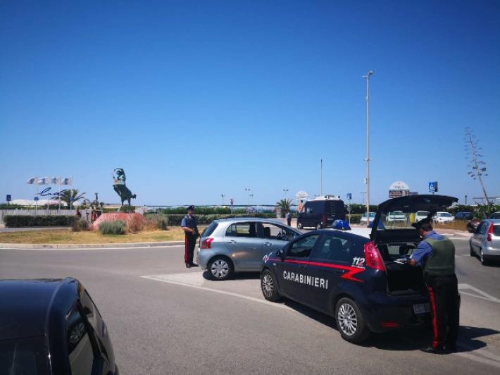 Finto corriere ritira pacchi per 40 mila euro e sparisce